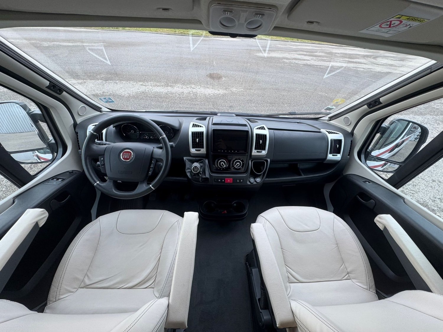 Pilote V 540 G X Edition FIat 2.2 140 Ch 