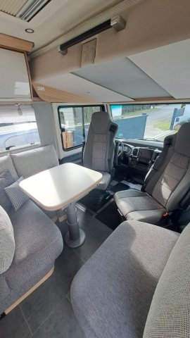 Niesmann+Bischoff Arto 77 E - Photo 2