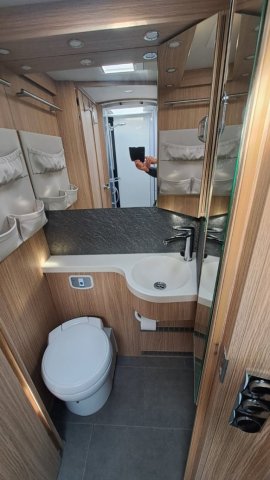 Niesmann+Bischoff Arto 77 E - Photo 5