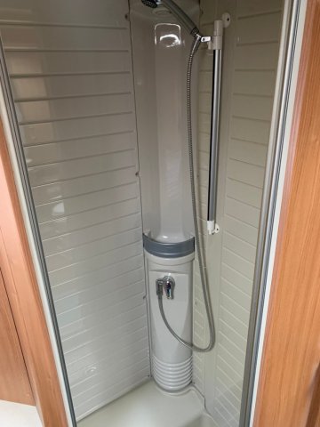 Burstner Aviano I 727 - Photo 5