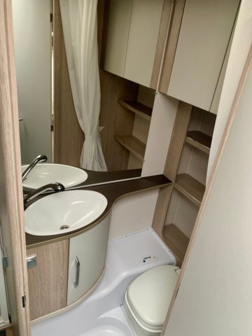 Burstner Premio 395 TS - Photo 7