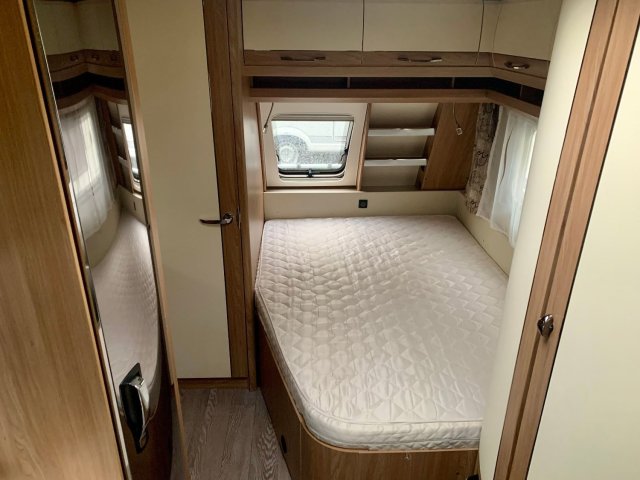 Hobby De Luxe 460 UFE - Photo 2