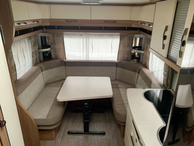 Hobby De Luxe 460 UFE - Photo 6