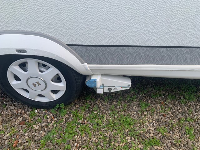 Hobby De Luxe 540 UFF - Photo 2