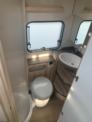 Hobby De Luxe 545 KMF - Photo 4