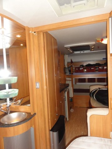 Hymer Nova 560 - Photo 9