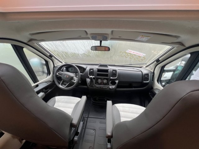 Sunlight T 66 S Adventure - Photo 3