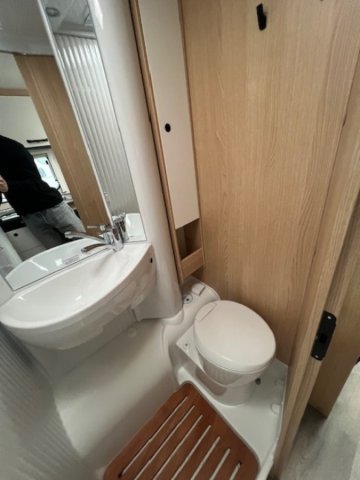 Sunlight V 60 Adventure Edition - Photo 12