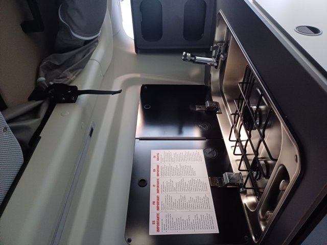 Font Vendome Auto Camper XL van - Photo 7