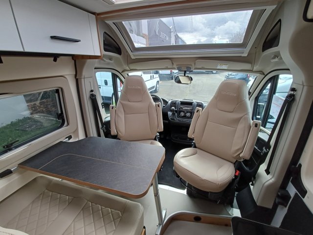 Font Vendome Duo Van DUOVAN ELEGANCE - Photo 6