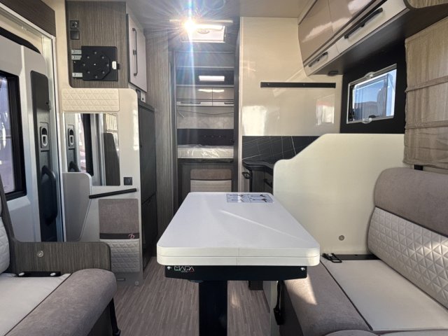 Mc Louis Nevis 881 - 25 EME EDITION - Photo 2