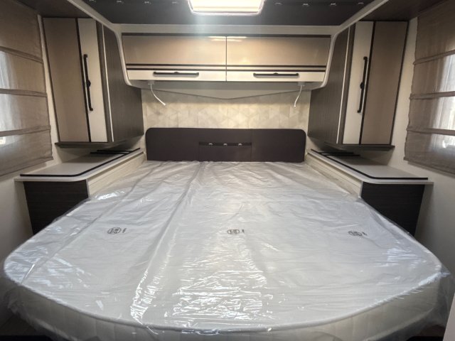 Mc Louis Nevis 881 - 25 EME EDITION - Photo 6