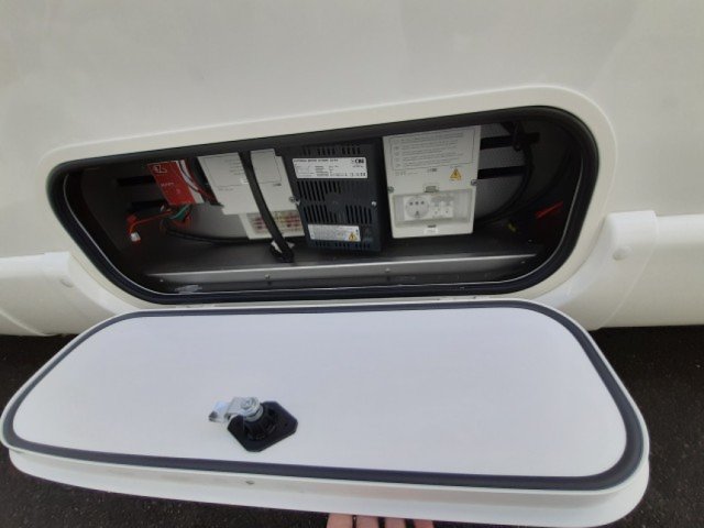 Rapido 8096 DF - Photo 9