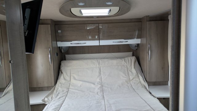 Bavaria Initial I741FC Allure - Photo 6