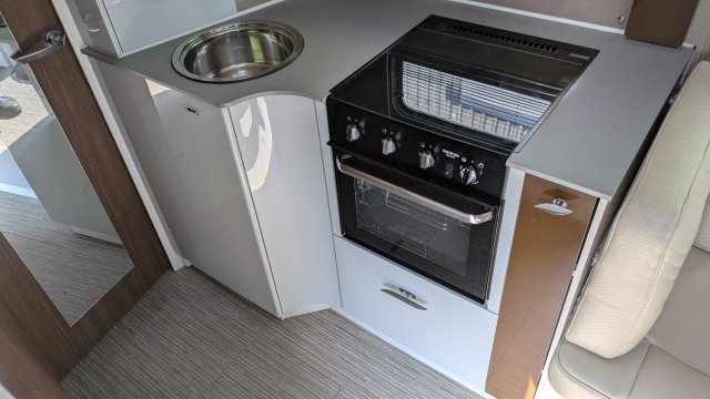 Burstner Elegance I 910 G - Photo 5