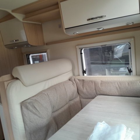 Burstner Ixeo I 700 - Photo 2