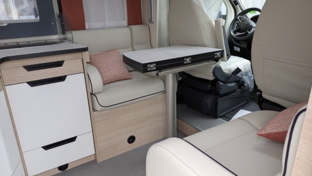 Rapido 686 F - Photo 5