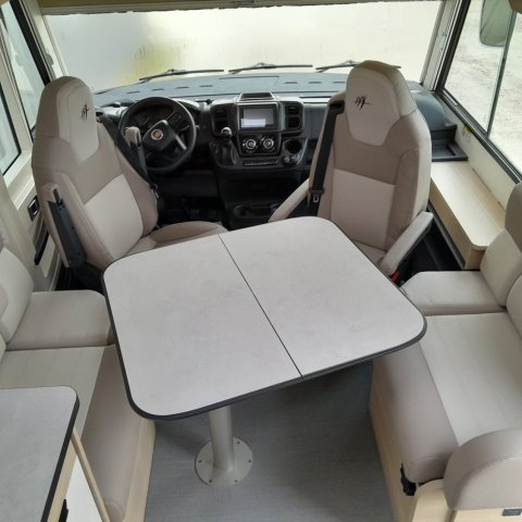 Rapido 8086 DF - Photo 3