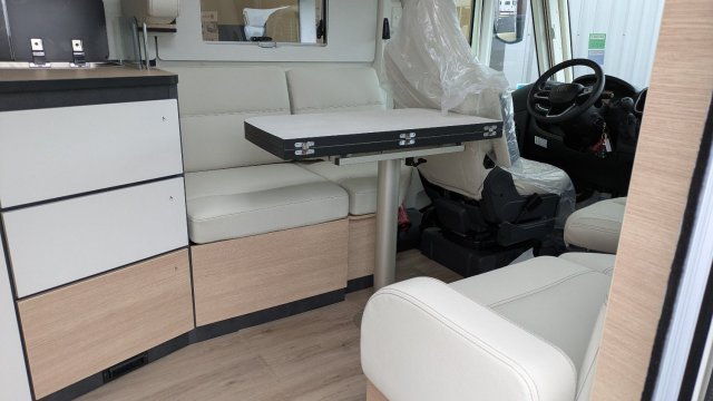 Rapido 896 F - Photo 3