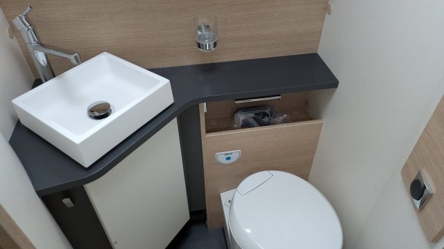 Rapido 896 F - Photo 10