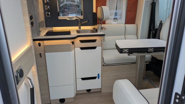 Rapido C86 - Photo 4