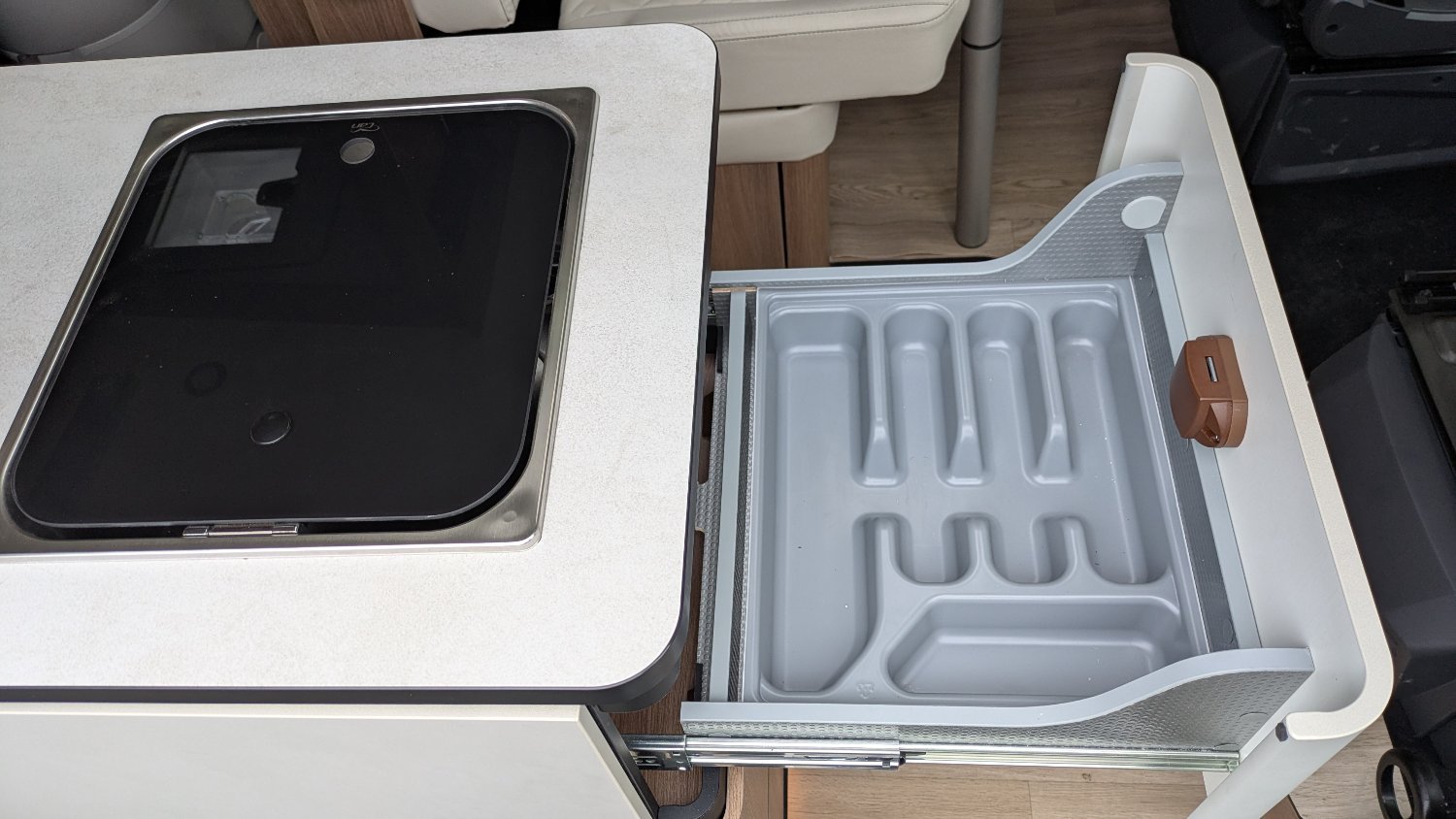 Campereve Magellan 746 