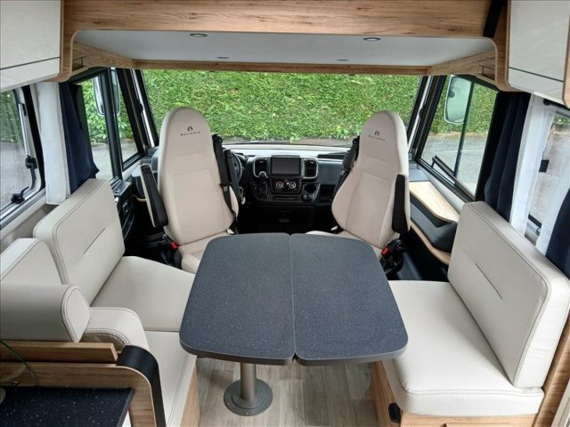 Bavaria Initial I740FC Nomade - Photo 2