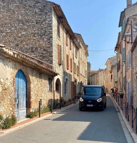 Ford Transit Nugget - Photo 3