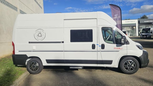 Campereve Family Van Collection 2026 - Photo 2