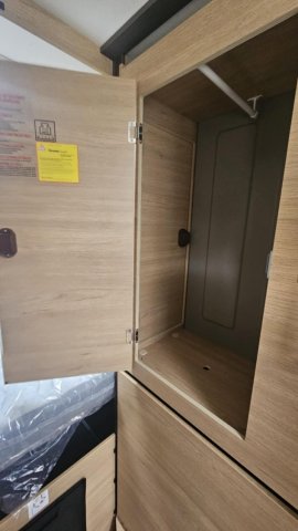 Campereve Magellan 643 Saphir Boîte Automatique 140ch - Photo 14