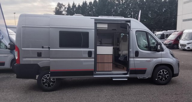 Campereve Magellan 643 Saphir Boîte Manuelle - Photo 3