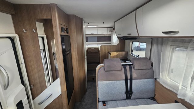 Carado I 338 Edition 15 Boîte Automatique 140ch - Photo 6