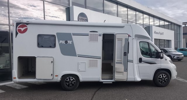 Pilote P 726 FC Evidence 4100km - Photo 4