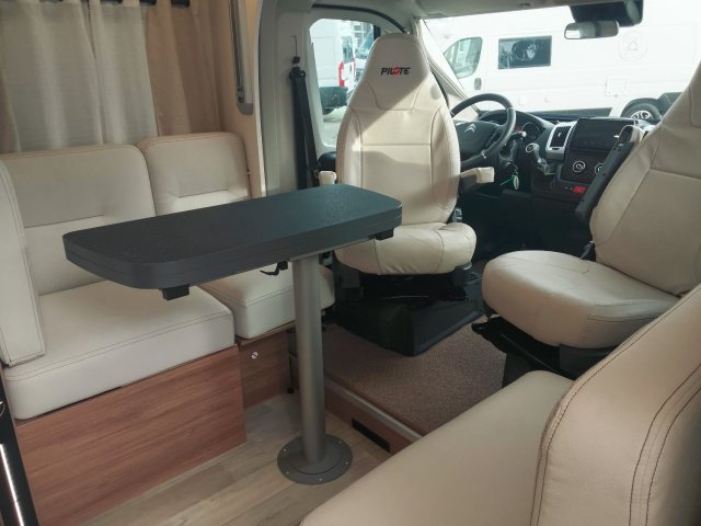 Pilote P 726 FC Evidence 4100km - Photo 11