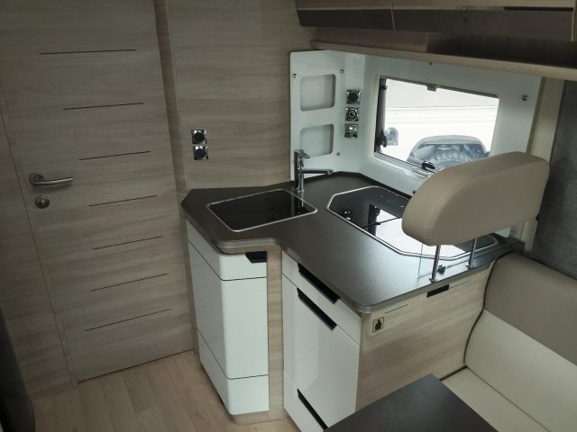 Rapido 896 F - Photo 10