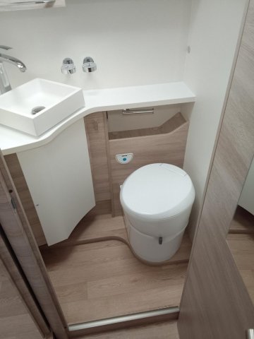 Rapido 896 F - Photo 16