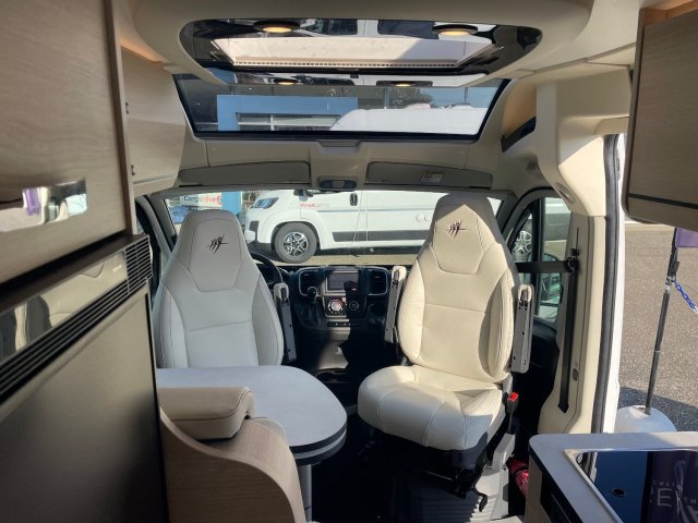 Rapido Van V55 BVA 140ch - Photo 9