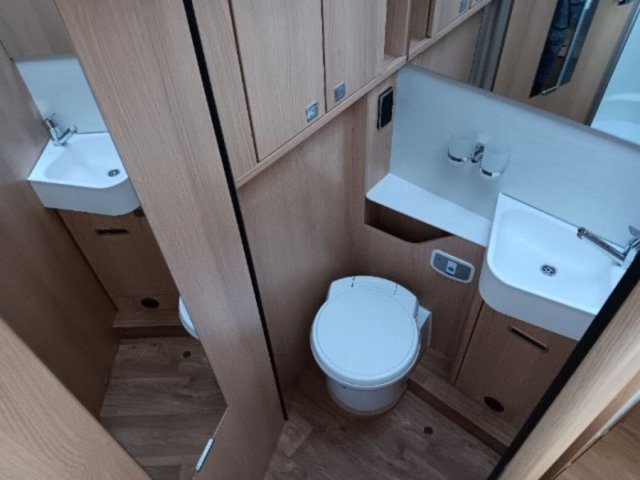 Hymer Classe-B ModernComfort I 690 BMCI - Photo 8