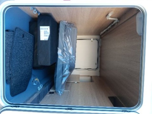 LMC Cruiser V 646 3G - Photo 4