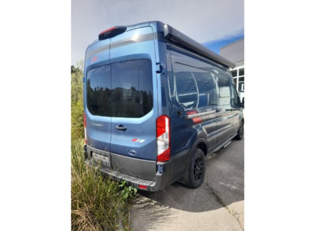 LMC Innovan 590 - Photo 2