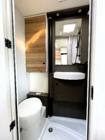 Burstner Lyseo Td 690 B66 - Photo 6