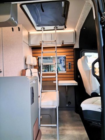 Hymer Camper Vans / Hymercar Grand Canyon S Crossover - Photo 2