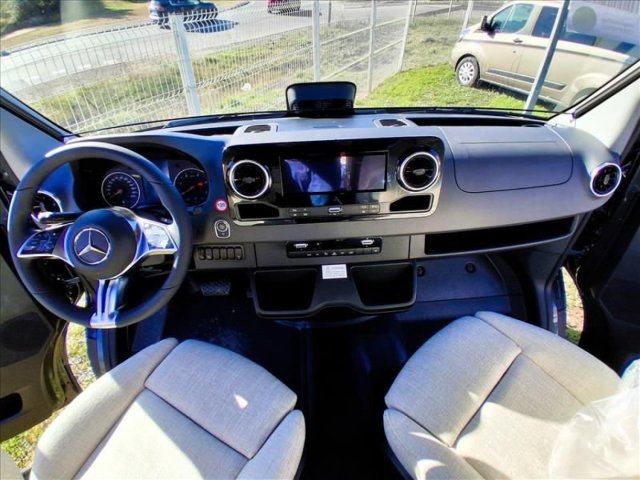 Hymer Camper Vans / Hymercar Grand Canyon S Crossover - Photo 10