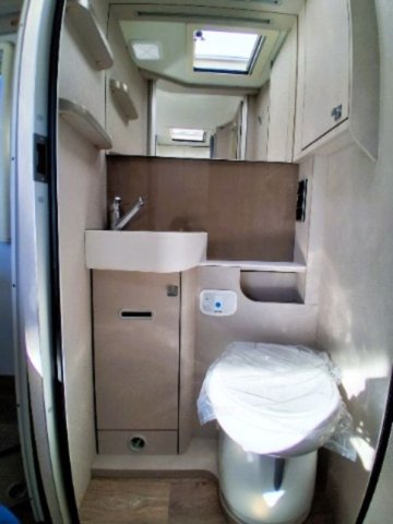 Hymer Tramp S 695 - Photo 10