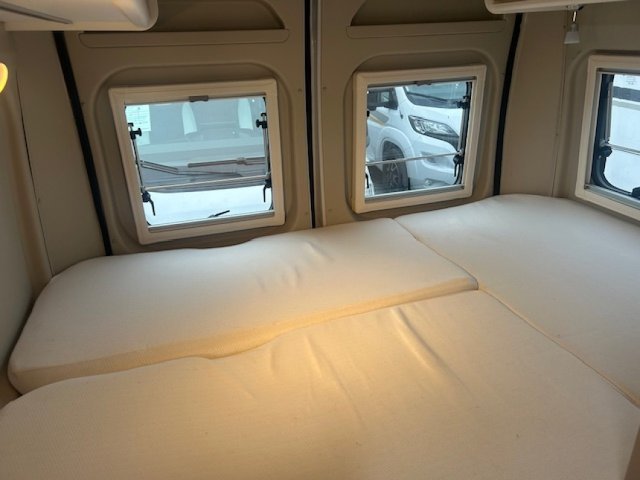 Blucamp Laser 540 Toit relevable - Photo 3