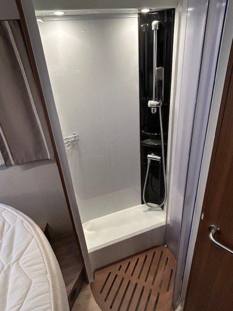 LMC Explorer Premium I 720 G - Photo 5