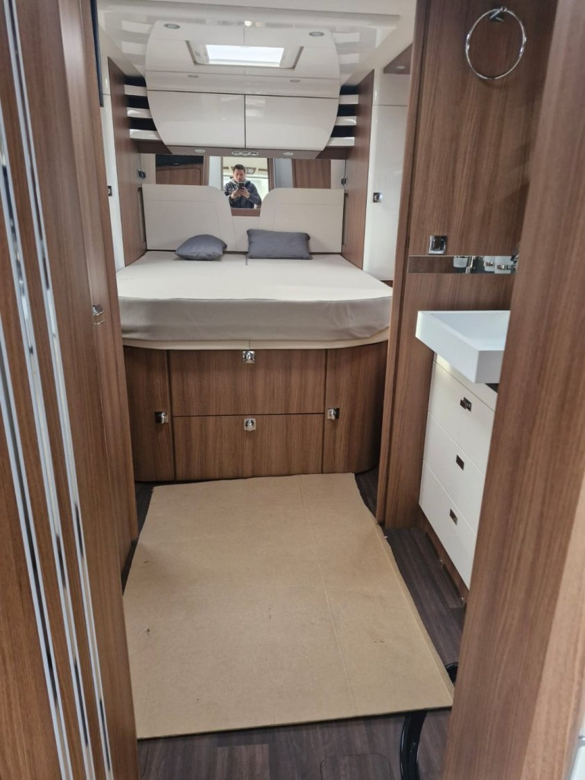 Carthago Chic S-Plus I 64 XL QB gris