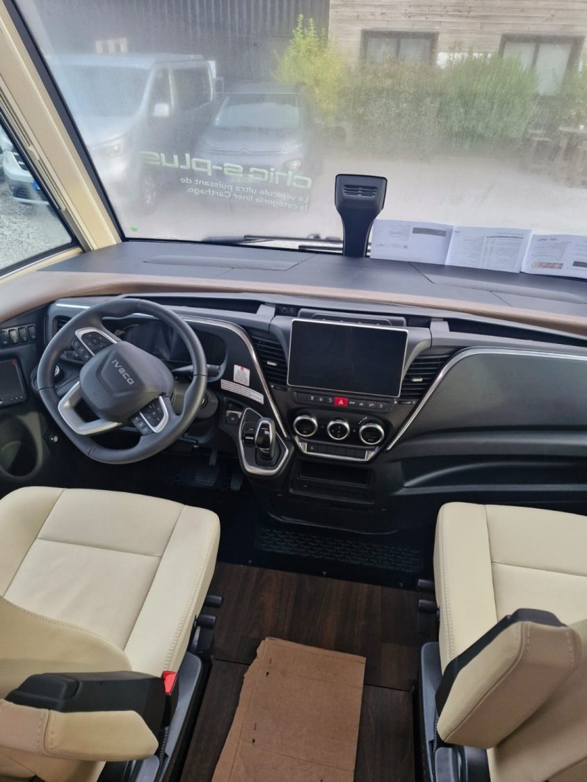 Carthago Chic S-Plus I 64 XL QB gris