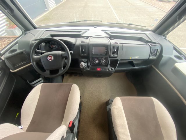 Bavaria Initial I740C Style i 740c - Photo 2