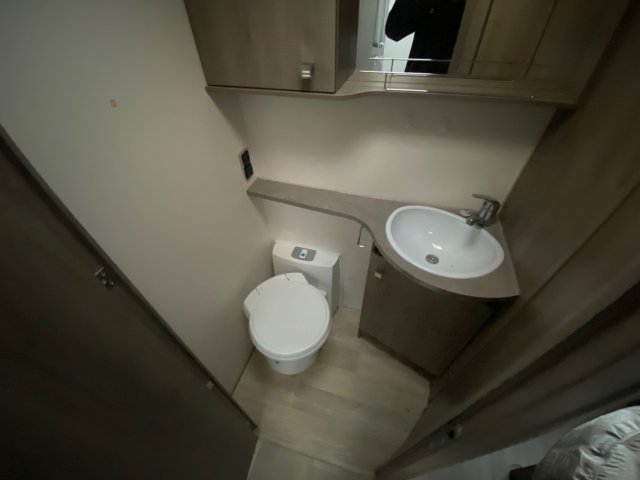 Bavaria Initial I740C Style i 740c - Photo 6